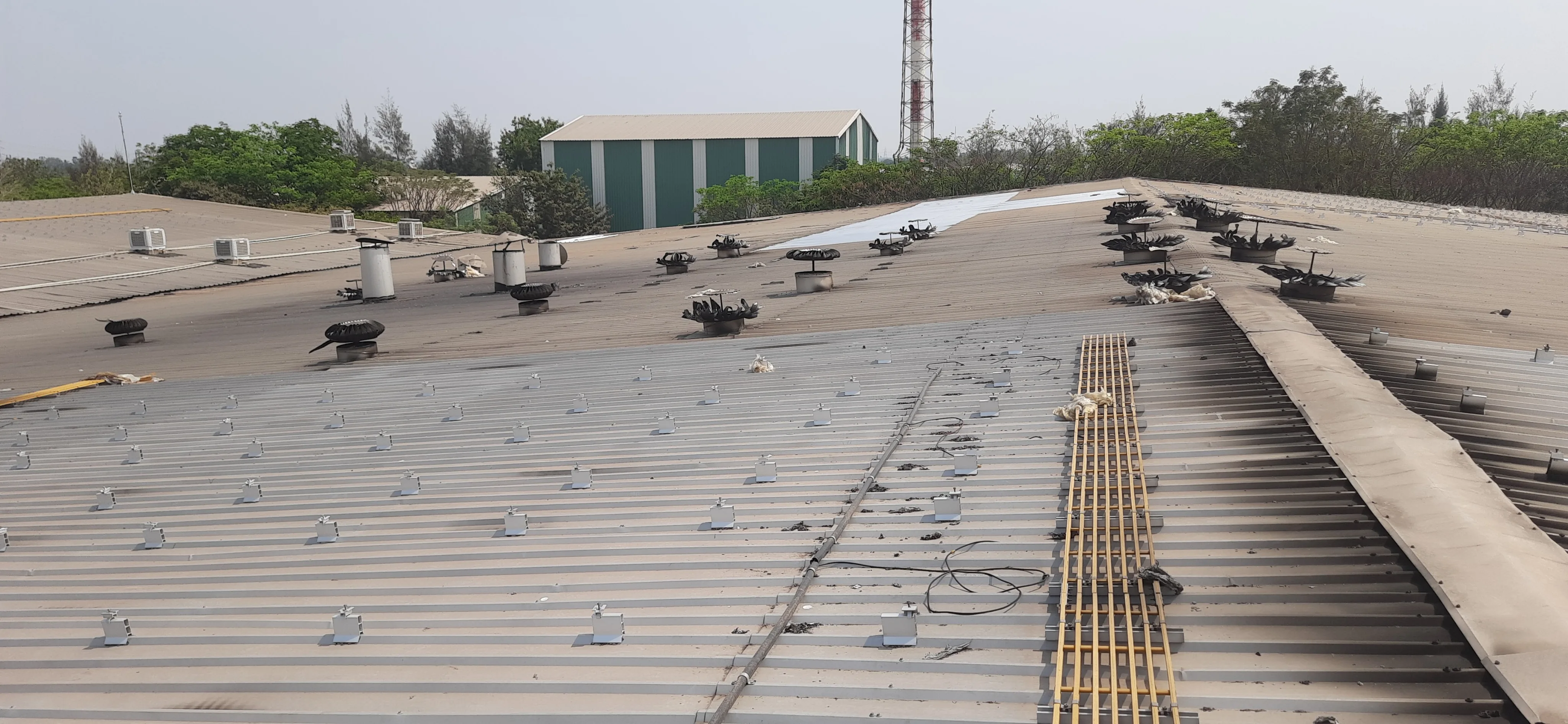 Quick Recovery: Factory Roof Repairs After Fire - Image 3